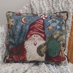Santa Claus Christmas Holiday Tapestry Accent Throw Pillow Mistletoe 17x15